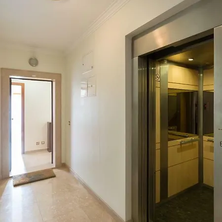 Apartamento Praia Sao Martinho Do Porto * ساو مارتينهو دو بورتو