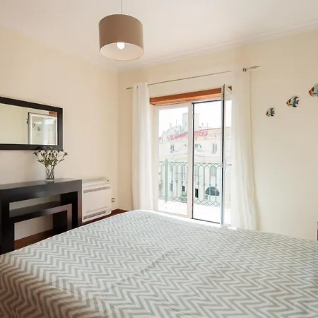 Apartamento Praia Sao Martinho Do Porto Apartman